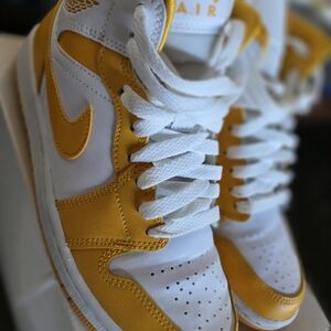 Nike Air White and Yellow Sneakers